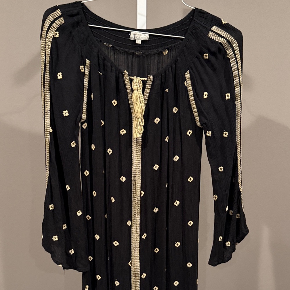 World Market Black Off-the-Shoulder Maxi Dress with Gold Embroidery - Picture 4 of 10